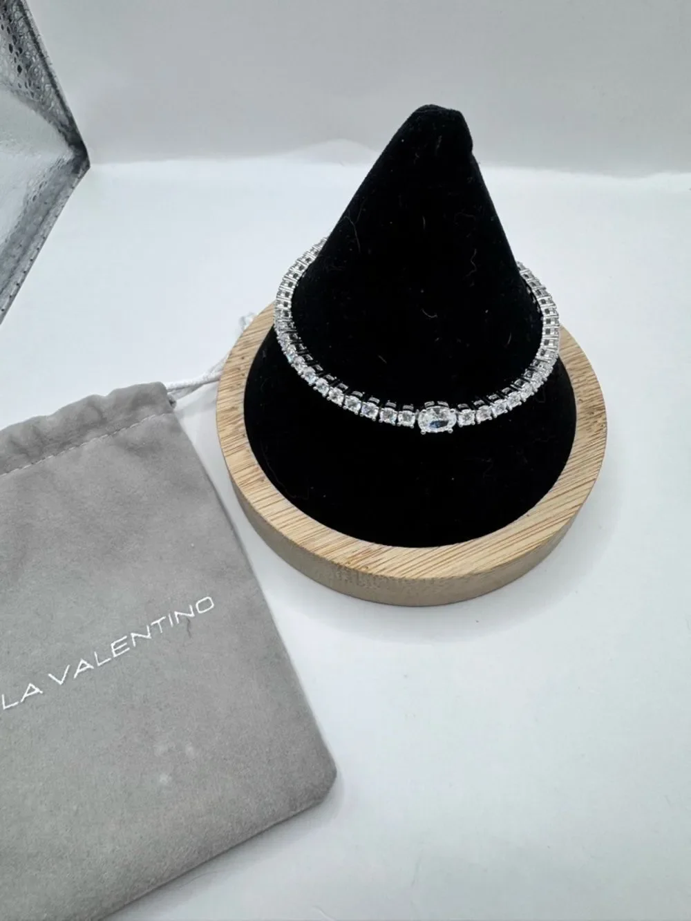 Stella Valentino Cubic Zirconia Tennis Bracelet New in Pouch Rhodium Plating